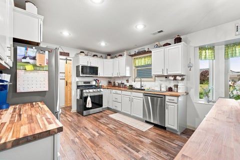 Tiny photo for 306 Sunstar Drive, Angola, IN 46703 (MLS # 202635038)