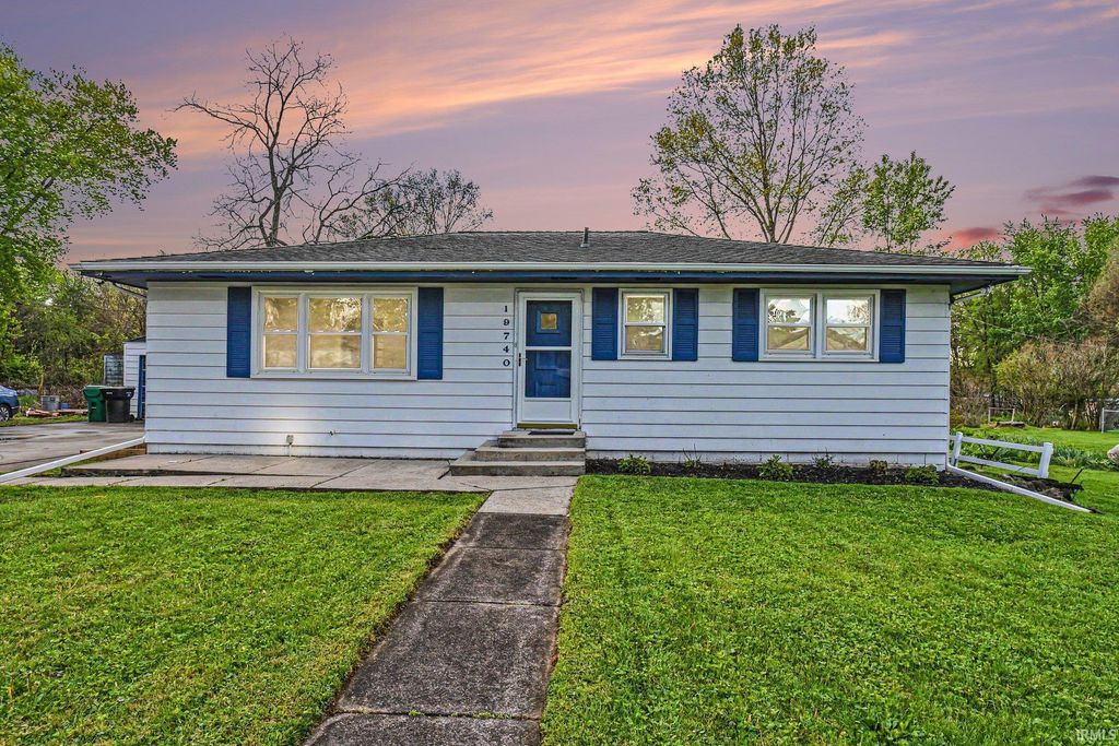 Photo of 19740 Pulling Street, South Bend, IN 46614 (MLS # 202616046)