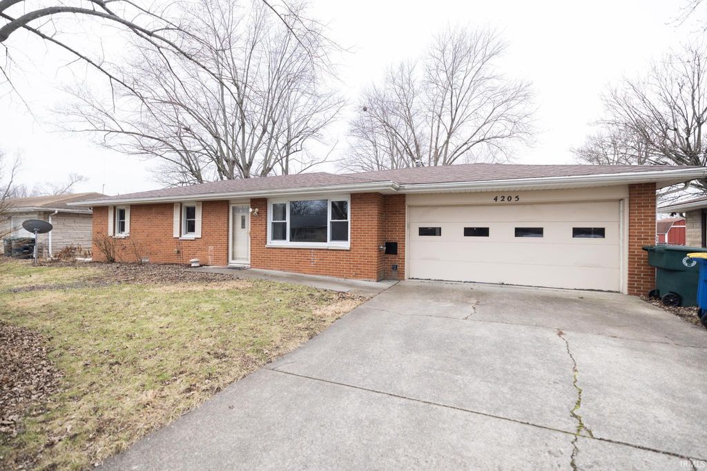 Photo of 4205 N New York Avenue, Muncie, IN 47304 (MLS # 202601610)