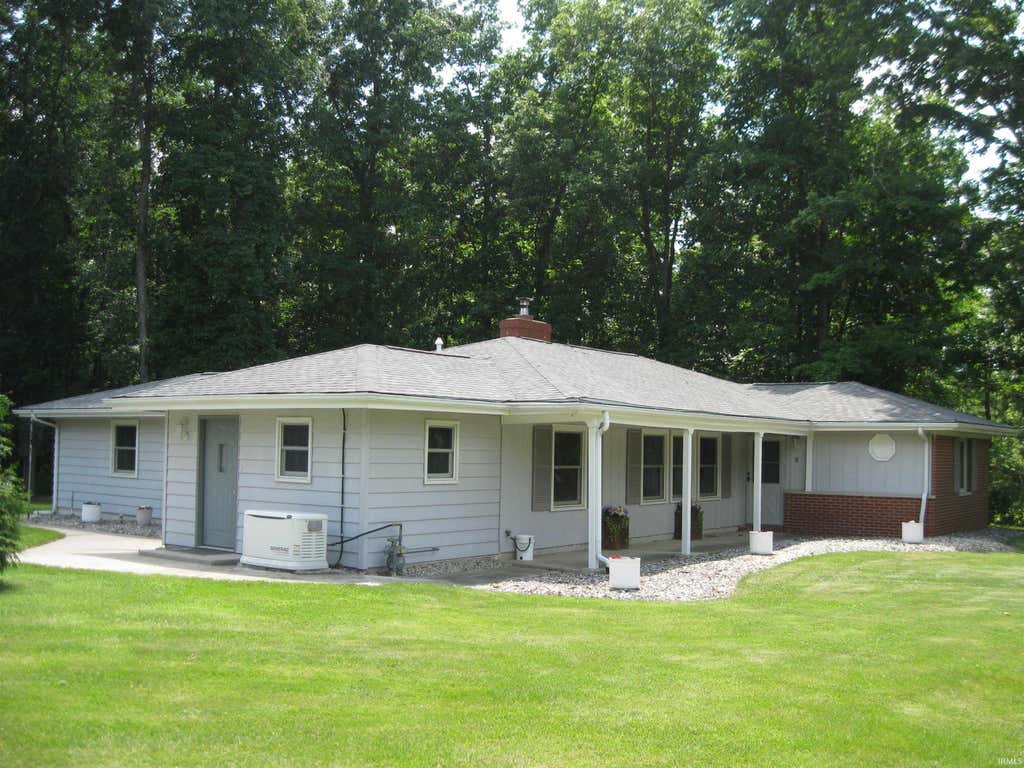 Photo of 2190 E 350 N. Road, Bluffton, IN 46714 (MLS # 202626564)