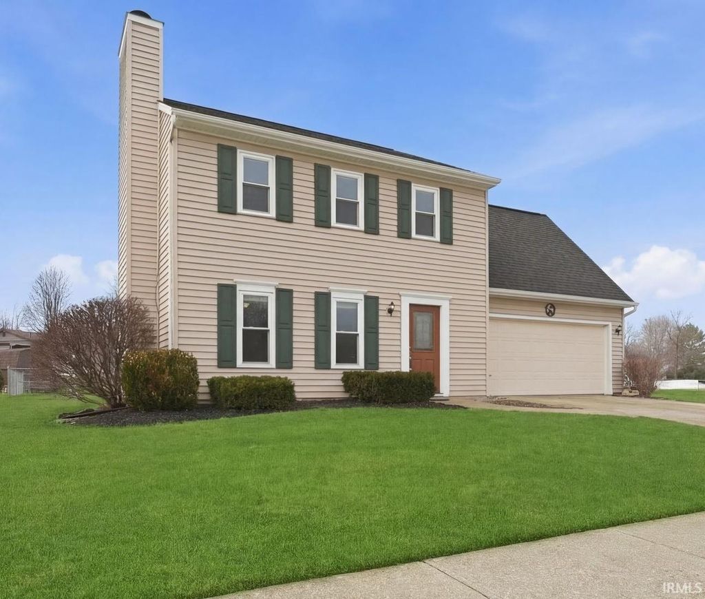 Photo of 609 Granada Drive, Kendallville, IN 46755 (MLS # 202605338)