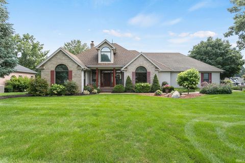Photo of 59390 High Pointe Drive, South Bend, IN 46614 (MLS # 202545643)