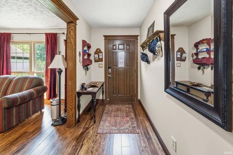 Tiny photo for 813 Foxwood Drive, Lafayette, IN 47905 (MLS # 202530074)