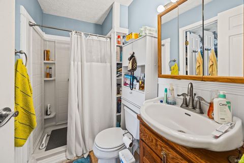 Tiny photo for 813 Foxwood Drive, Lafayette, IN 47905 (MLS # 202530074)