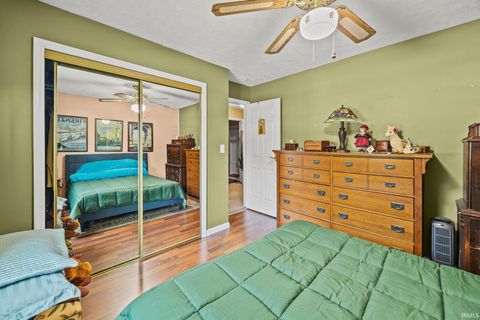 Tiny photo for 813 Foxwood Drive, Lafayette, IN 47905 (MLS # 202530074)