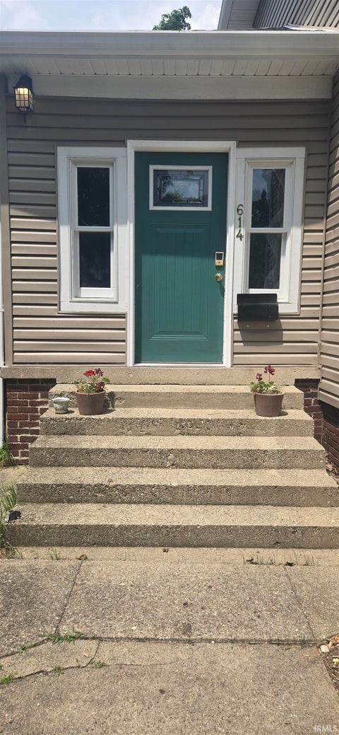Tiny photo for 614 S 11th Street, Lafayette, IN 47905 (MLS # 202627426)
