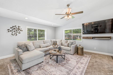 Tiny photo for 10287 Vistula Road, Osceola, IN 46561 (MLS # 202629945)