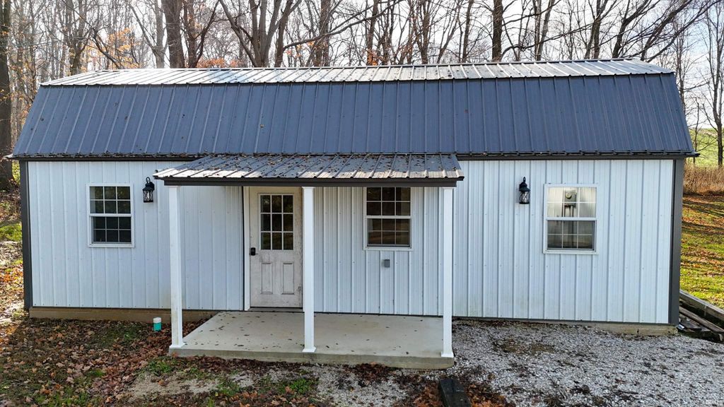 Photo of 5026 N County Road 375 W, Petersburg, IN 47567 (MLS # 202601020)
