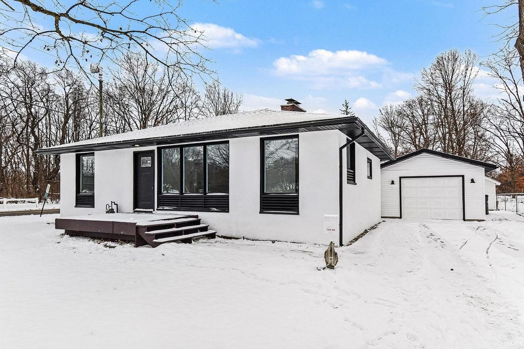 Photo of 21012 state 120 Road, Elkhart, IN 46516 (MLS # 202600060)