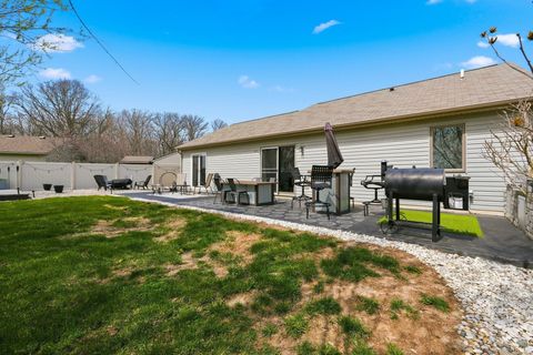 Tiny photo for 20112 Pasada Drive, Monroeville, IN 46773 (MLS # 202612531)