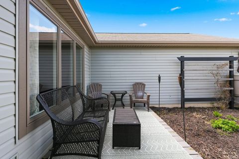 Tiny photo for 20112 Pasada Drive, Monroeville, IN 46773 (MLS # 202612531)