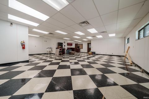Tiny photo for 124 S GREEN Street, Greentown, IN 46936 (MLS # 202525829)