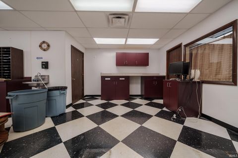 Tiny photo for 124 S GREEN Street, Greentown, IN 46936 (MLS # 202525829)