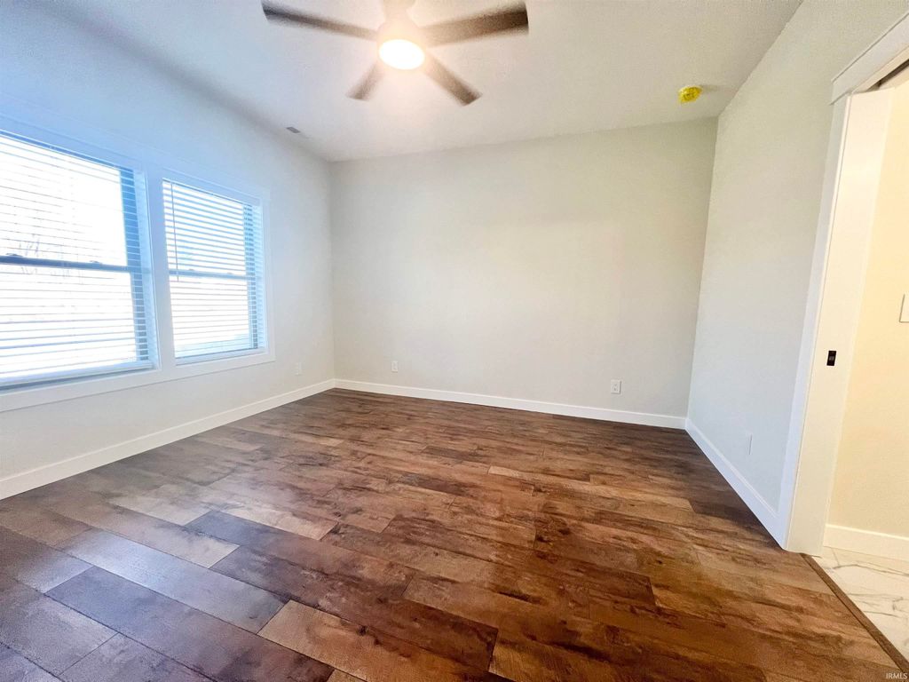 Photo of 2108 Aruba Drive, Bedford, IN 47421 (MLS # 202606463)