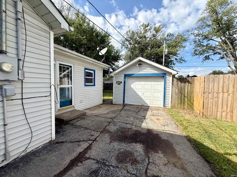 Tiny photo for 2716 Longlois Drive, Lafayette, IN 47904 (MLS # 202536257)