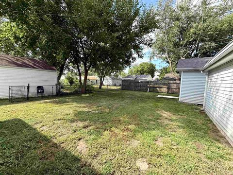 Tiny photo for 2716 Longlois Drive, Lafayette, IN 47904 (MLS # 202536257)