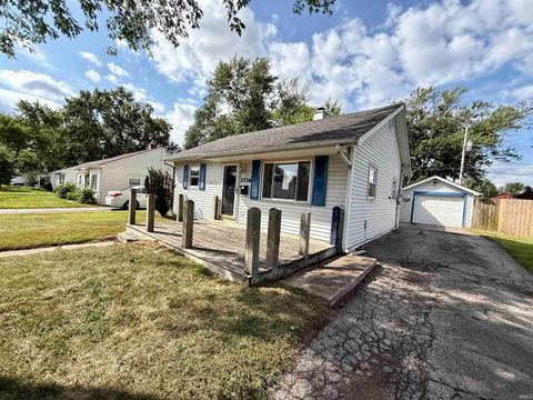 Tiny photo for 2716 Longlois Drive, Lafayette, IN 47904 (MLS # 202536257)