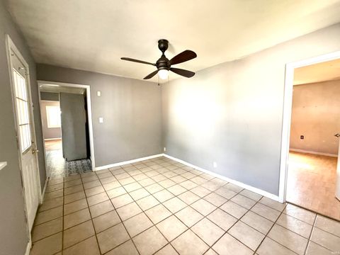 Tiny photo for 2716 Longlois Drive, Lafayette, IN 47904 (MLS # 202536257)