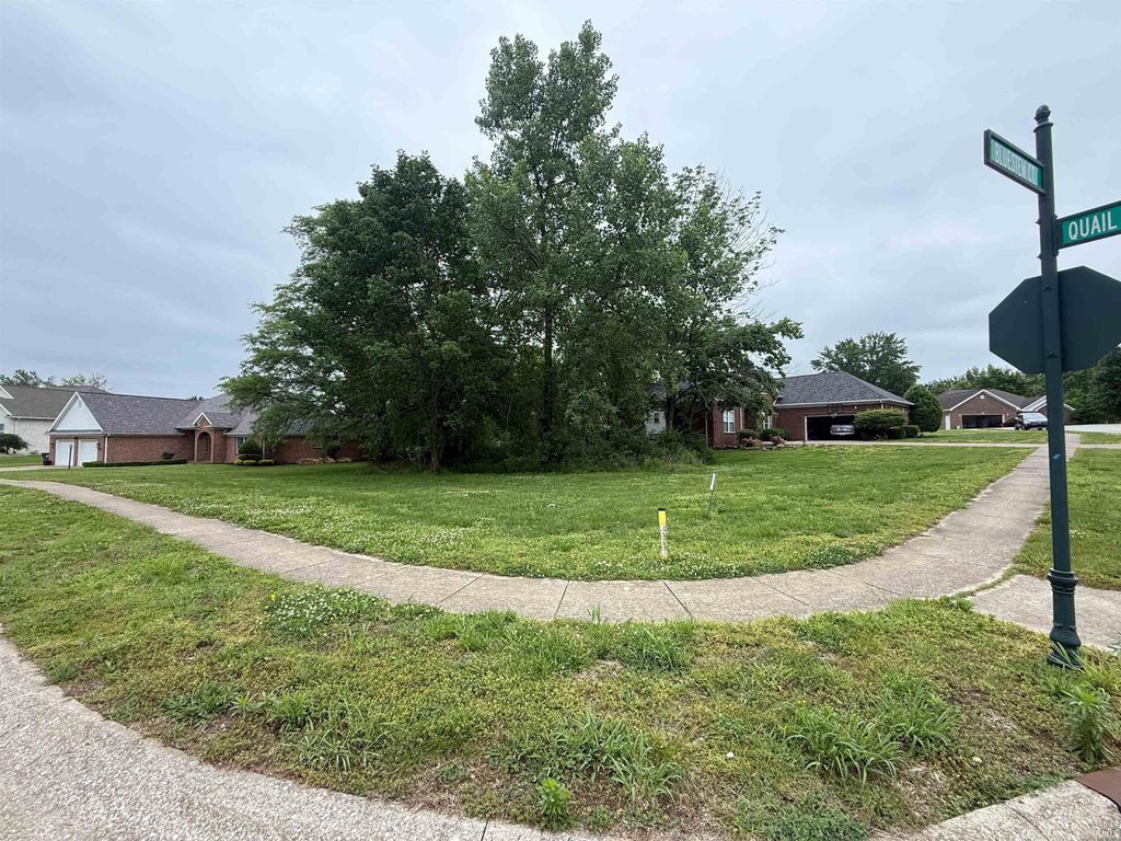 Photo of 188 Quail Crossing, Boonville, IN 47601 (MLS # 202619728)