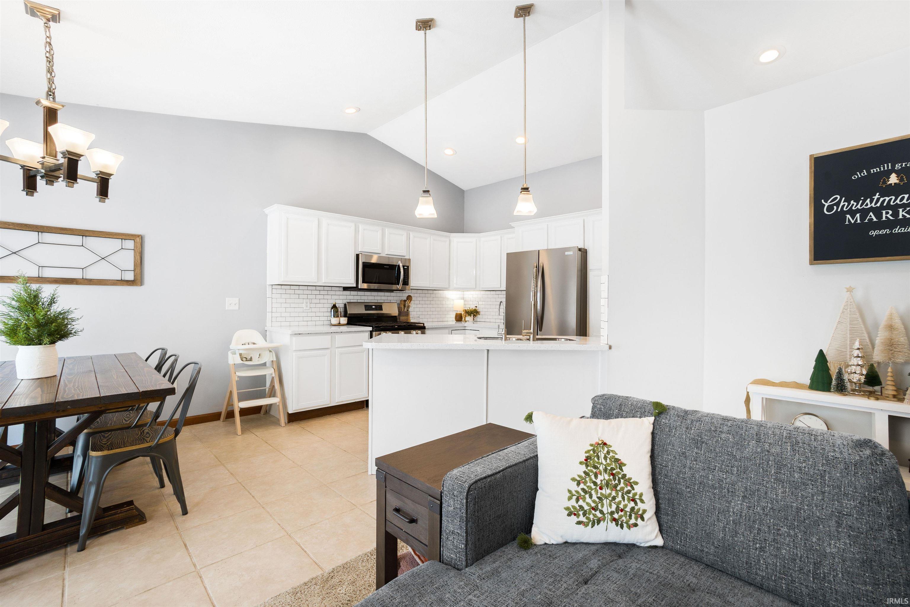 Goshen, Indiana 46528, United States, 3 Bedrooms Bedrooms, ,2 BathroomsBathrooms,Residential,Pending,250328