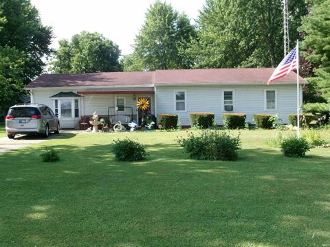 Tiny photo for 1367 W 200 N Road, Peru, IN 46970 (MLS # 202627119)