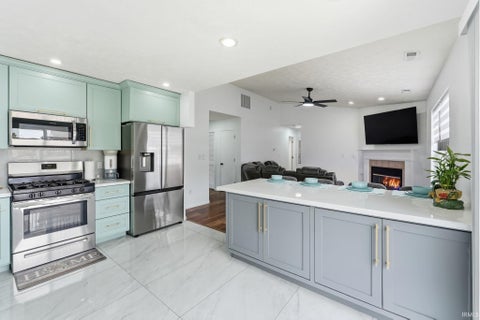 Tiny photo for 332 Plantation Way, Lafayette, IN 47909 (MLS # 202633042)