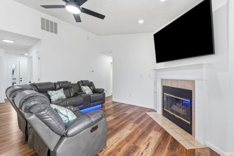Tiny photo for 332 Plantation Way, Lafayette, IN 47909 (MLS # 202633042)