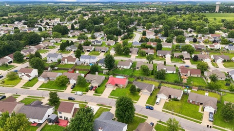 Tiny photo for 332 Plantation Way, Lafayette, IN 47909 (MLS # 202633042)