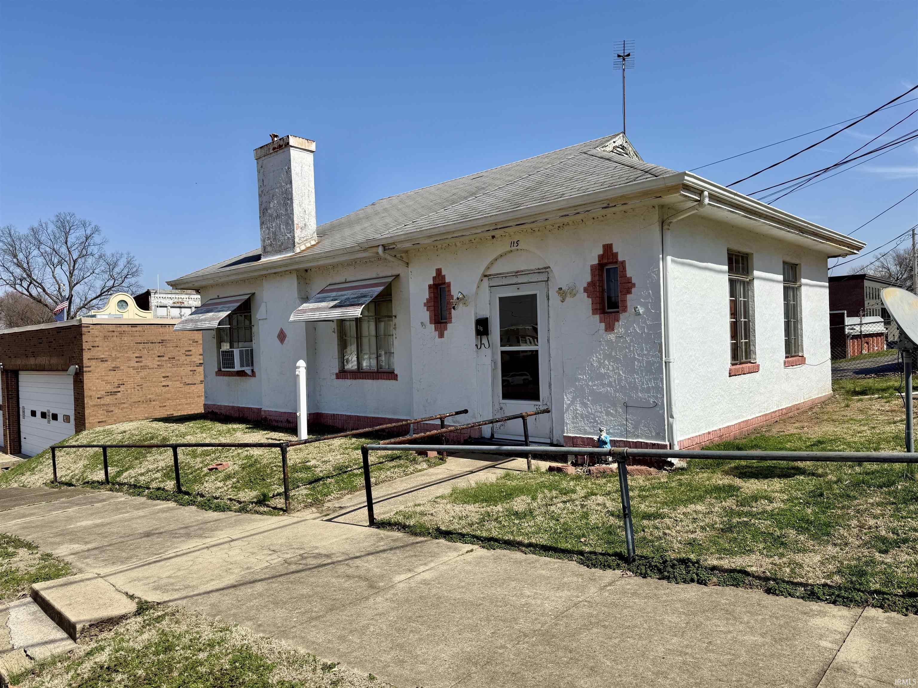 Listing image 1