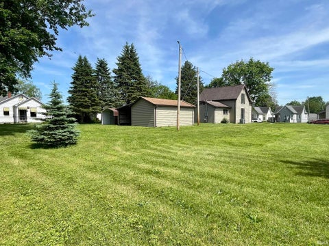 Tiny photo for 262 W 8Th Street, Peru, IN 46970 (MLS # 202621893)