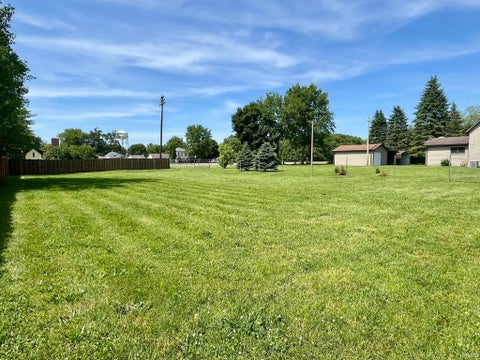 Tiny photo for 262 W 8Th Street, Peru, IN 46970 (MLS # 202621893)