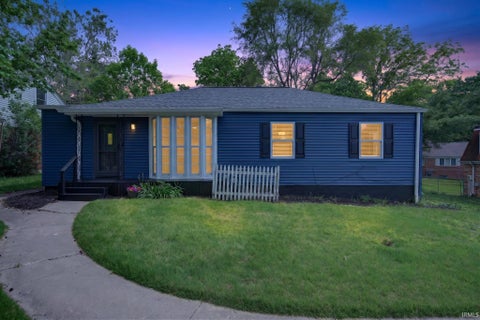 Tiny photo for 1314 N Salisbury Street, West Lafayette, IN 47906 (MLS # 202620644)