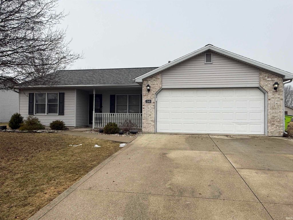 Photo of 1946 YORK Court, Huntington, IN 46750 (MLS # 202605364)