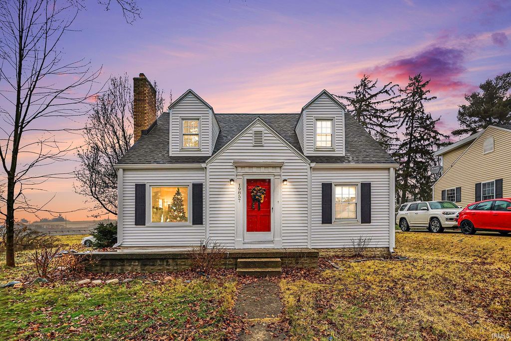 Photo of 19857 Yoder Street, South Bend, IN 46614 (MLS # 202549711)