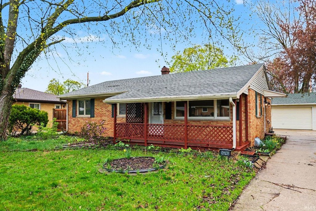 Photo of 50740 Parian Avenue, South Bend, IN 46637 (MLS # 202613172)