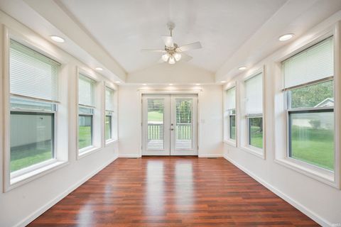 Tiny photo for 2102 Flora Drive, Peru, IN 46970 (MLS # 202614424)