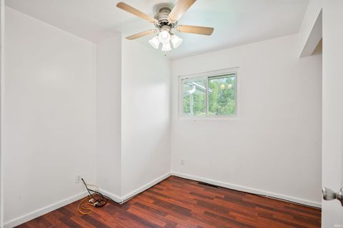 Tiny photo for 2102 Flora Drive, Peru, IN 46970 (MLS # 202614424)