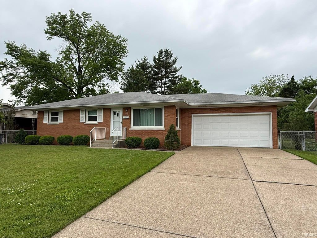 Photo of 1914 N Thomas Avenue, Evansville, IN 47711 (MLS # 202615612)