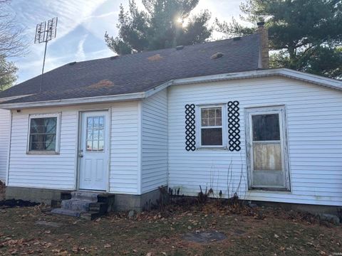 Tiny photo for 4306 W 700 N Road, Rochester, IN 46975 (MLS # 202546255)