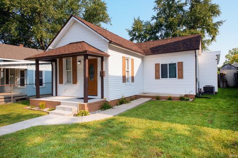 Tiny photo for 1622 Perdue Street, Lafayette, IN 47905 (MLS # 202530661)