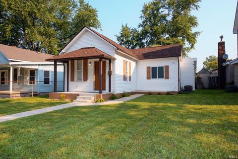 Tiny photo for 1622 Perdue Street, Lafayette, IN 47905 (MLS # 202530661)