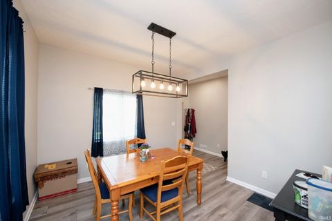 Tiny photo for 1622 Perdue Street, Lafayette, IN 47905 (MLS # 202530661)