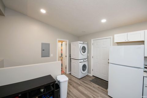 Tiny photo for 1622 Perdue Street, Lafayette, IN 47905 (MLS # 202530661)