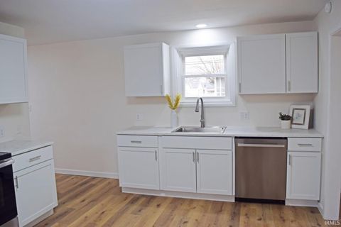 Tiny photo for 2601 N Heidelbach Avenue, Evansville, IN 47711 (MLS # 202602260)