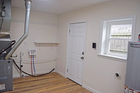 Tiny photo for 2601 N Heidelbach Avenue, Evansville, IN 47711 (MLS # 202602260)