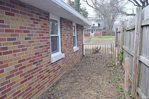Tiny photo for 2601 N Heidelbach Avenue, Evansville, IN 47711 (MLS # 202602260)