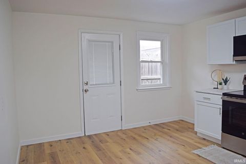 Tiny photo for 2601 N Heidelbach Avenue, Evansville, IN 47711 (MLS # 202602260)