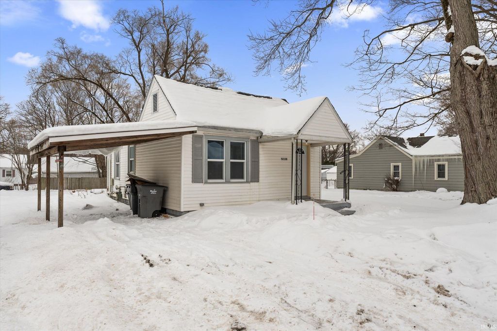 Photo of 52128 Helmen Avenue, South Bend, IN 46637 (MLS # 202603756)