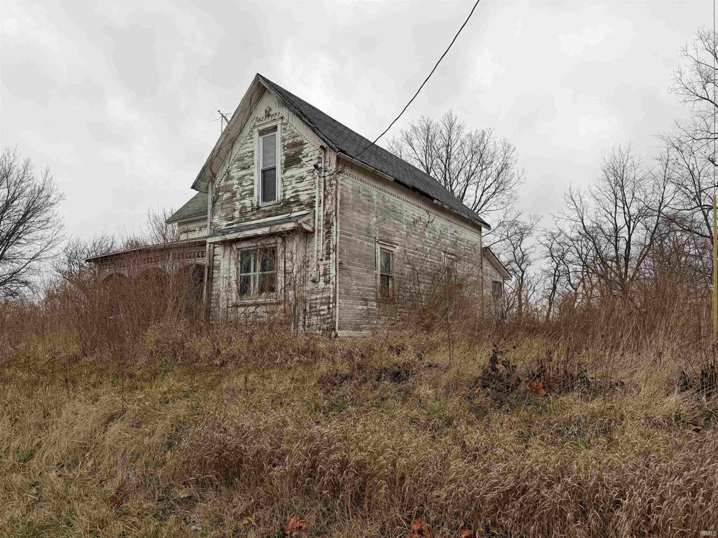 Photo of 11899 S Hartford City Road, Warren, IN 46792 (MLS # 202548060)