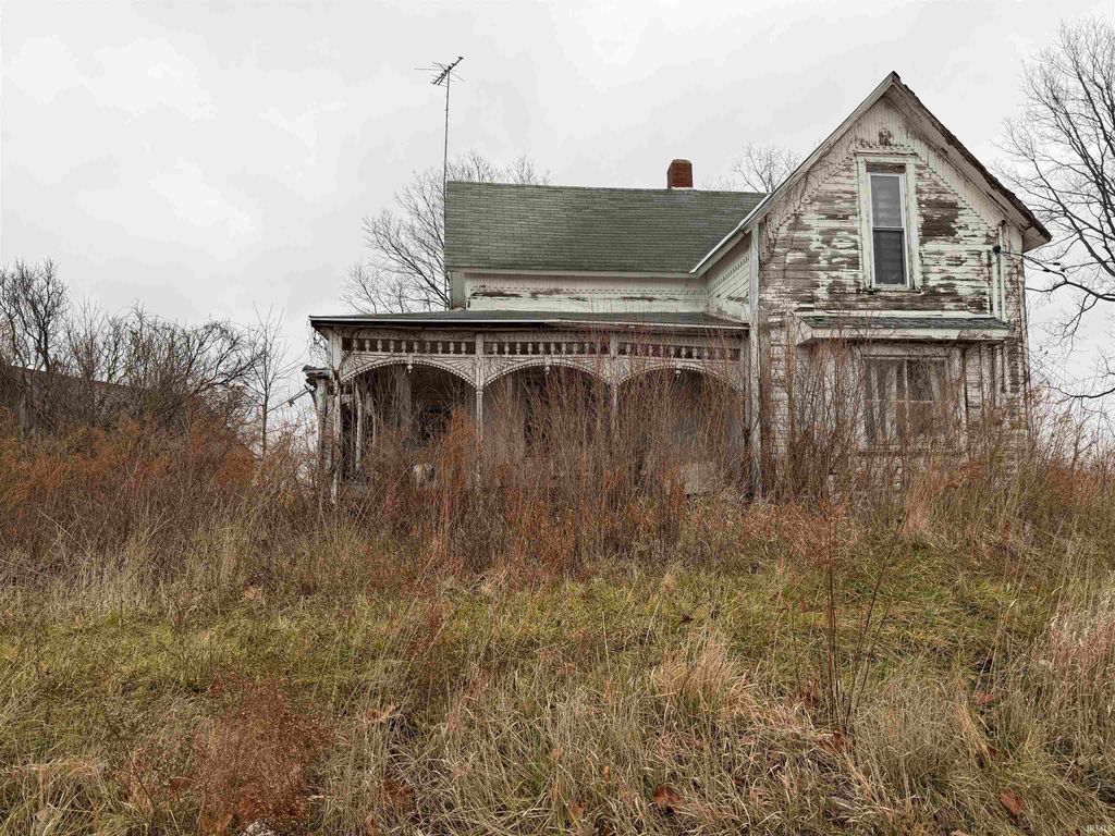 Photo of 11899 S Hartford City Road, Warren, IN 46792 (MLS # 202548060)